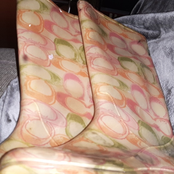 Coach rain boots , size 8 used condition - Picture 2 of 2
